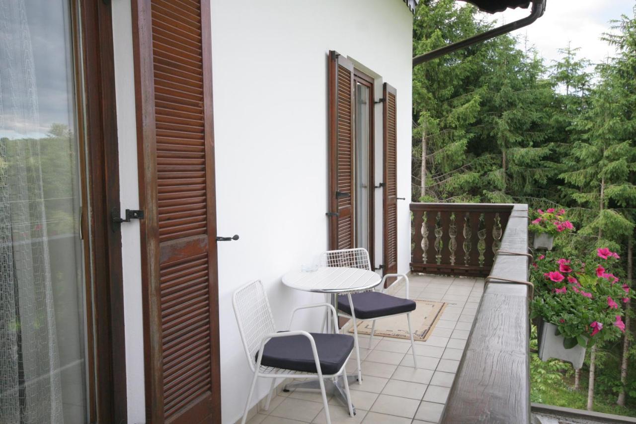 Ferienwohnung ลอยช์ชาค ภายนอก รูปภาพ